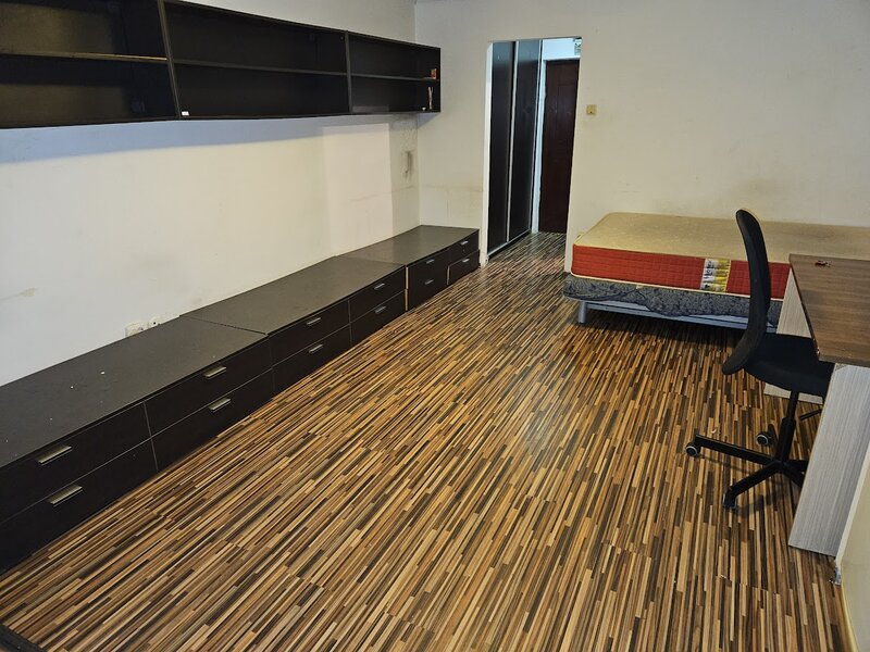 Drumul Taberei, Favorit